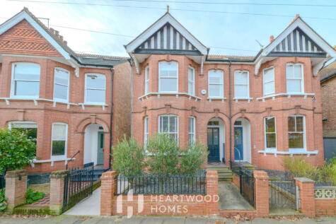 Blandford Road, St. Albans, AL1 4JP