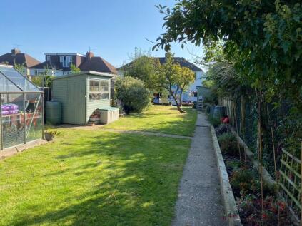 Gurney Court Road, St. Albans, AL1 4QY