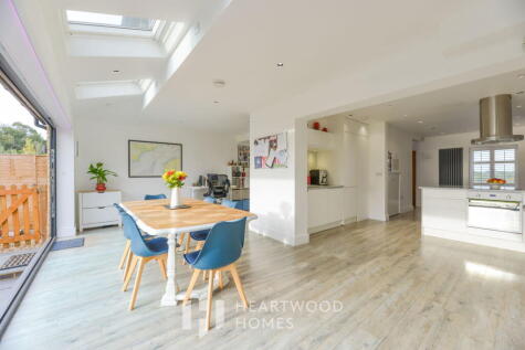 North Cottages, Napsbury, St. Albans, AL2 1AW