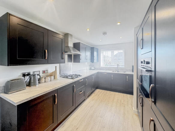 20250926053133_6045-15_ljvwi