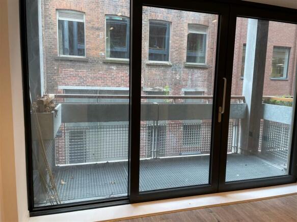 balcony.jpg