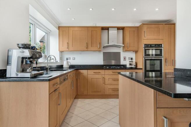 Kitchen/Breakfast