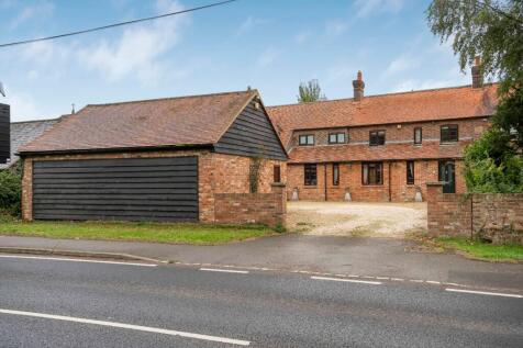 Risborough Road, Kingsey, Aylesbury, Buckinghamshire, HP17