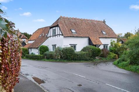 Station Road, Haddenham, Aylesbury, Buckinghamshire, HP17