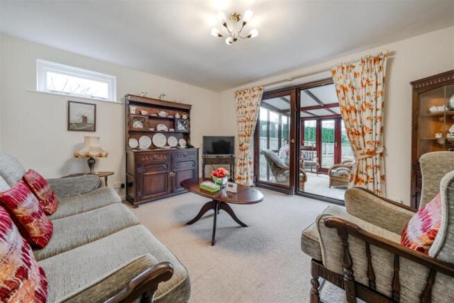 Living Room.jpg
