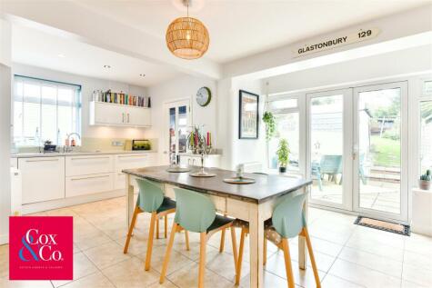 Hangleton Way, Hove, BN3 8AG