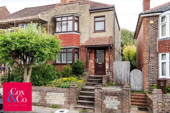 new front 2 re sized 3.JPG