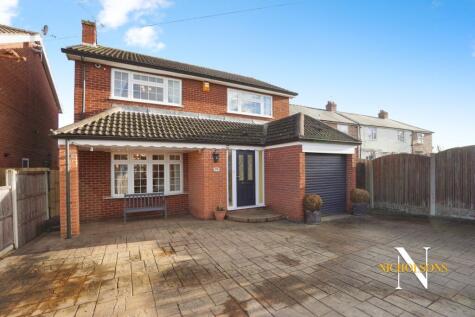 Large family home in the heart of Ordsall on Ollerton Road
