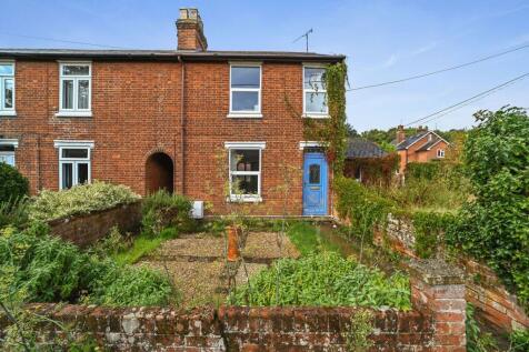 Hackney Terrace, Melton, IP12