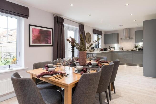 Large kitchen/dining area perfect for entertaining