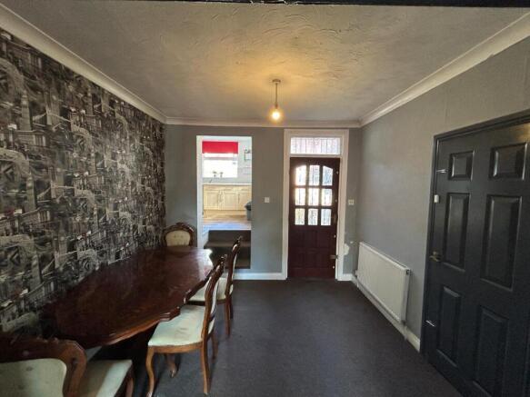 WhatsApp Image 2025-09-05 At 13.18.03 0986f575 T202509151456.jpg