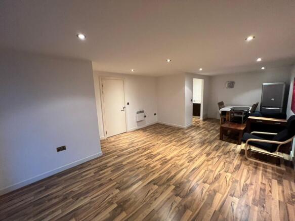 IMG-20251111-WA0015 T202511111425.jpg