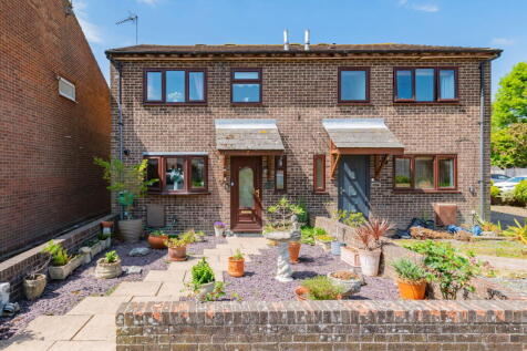 St. Michaels Road, Locks Heath, Southampton, SO31