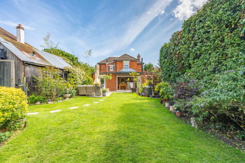 Warsash Road, Locks Heath, Southampton, SO31