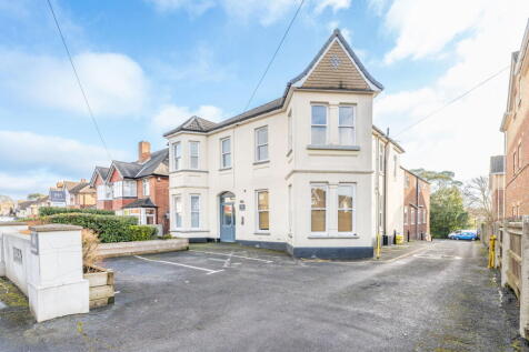 Peartree Avenue, Southampton, SO19