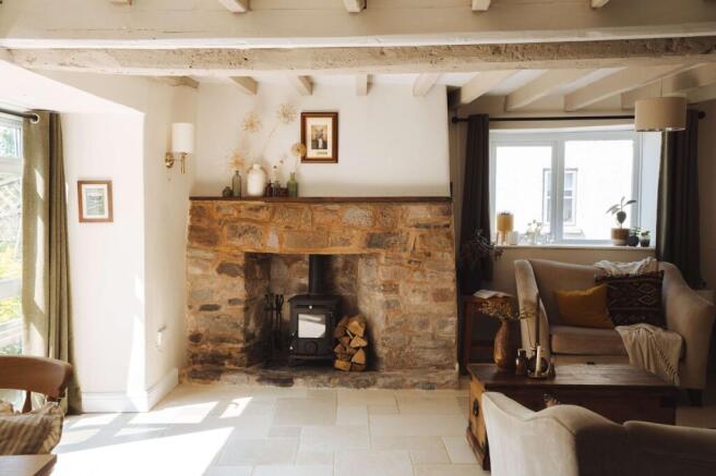 Kitchen / Sitting Room