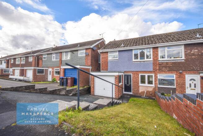 Fully Refurbished Three Bedroom Semi Detached Pro