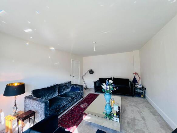 LIVING ROOM.jpg