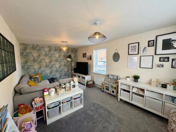 35 Parkstone Lounge 2.jpg