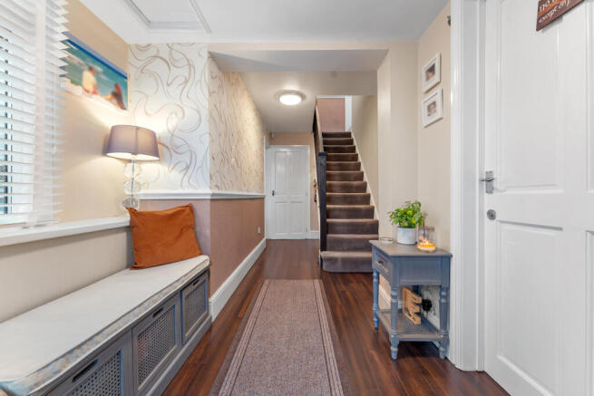 3 Watton Close21.jpg