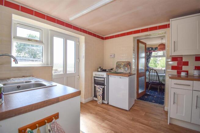 Kitchen T202511031159.jpg