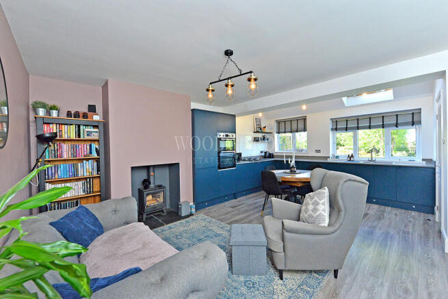 Open Plan Living/...