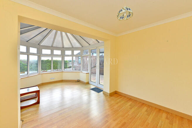 Sitting/Conservat...