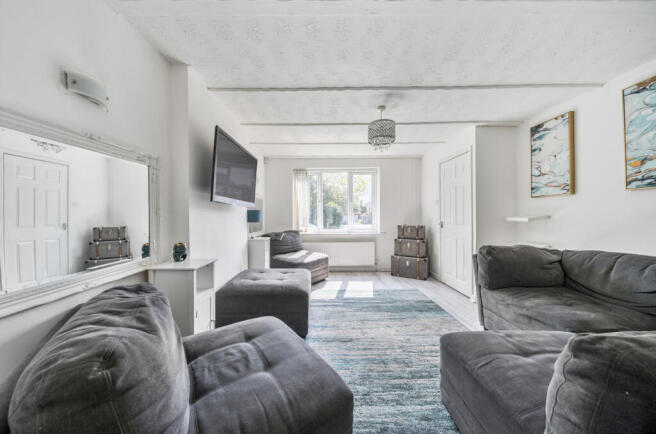 1339535-11-689ca1...