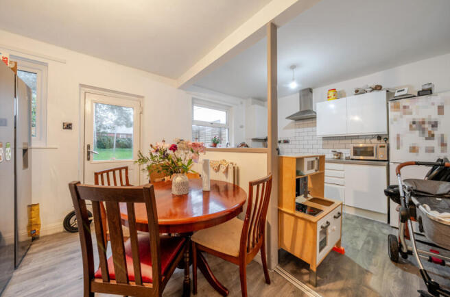 1376332-7-6913142...