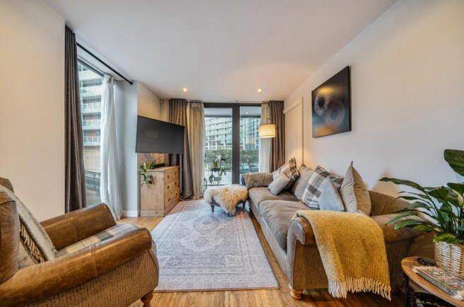 1389359-13-6967be...