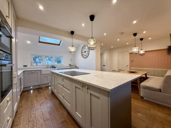 Kitchen/Dining Ro...