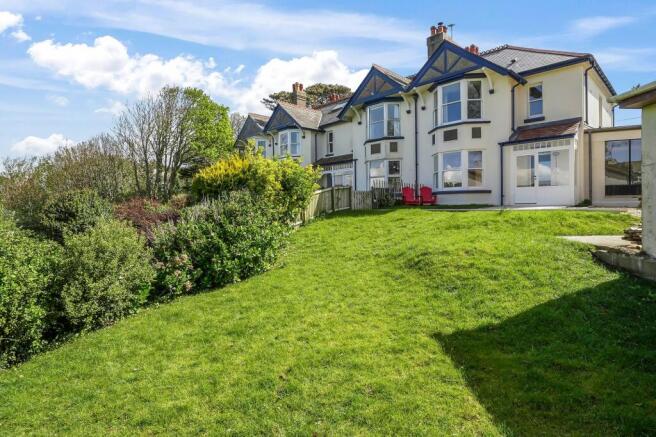 Garden & House