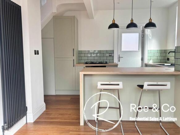Breakfast bar