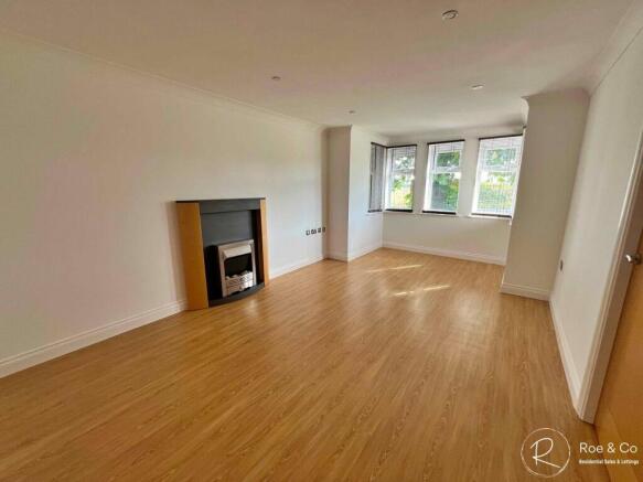 Living Room/Lounge