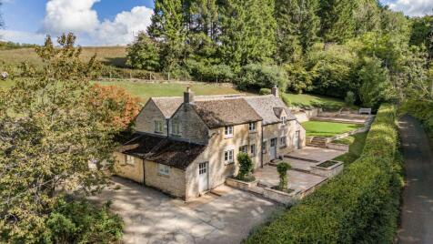 Climperwell, Nr Brimpsfield, Gloucestershire, GL4