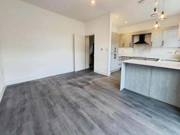 7e29ed83-WhatsApp 20Image 202025-11-26 20at 2014.4