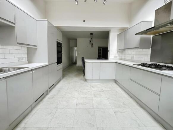 5215b6e5-WhatsApp 20Image 202025-08-08 20at 2014.4