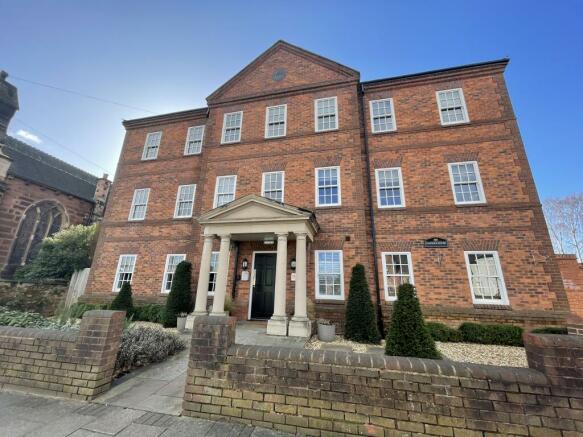 1 bedroom ground floor flat for rent in Beatrice Court Lichfield