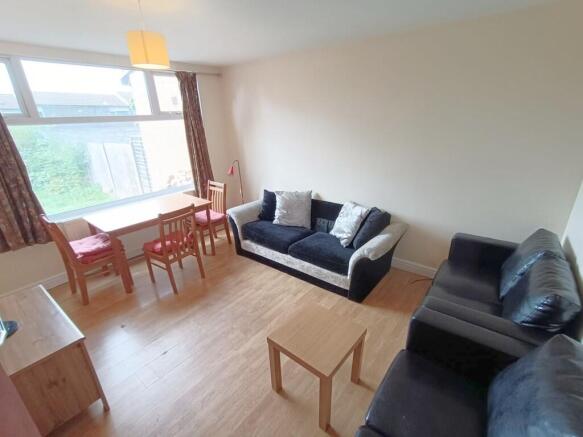 PHOTO-2022-08-30-...