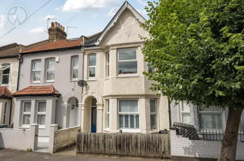 Pitcairn Road, Tooting Borders