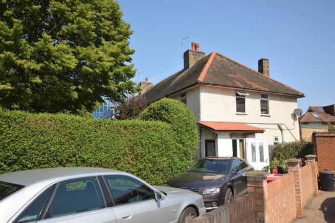 3 Bedroom House For Sale In Verdun Road Barnes Sw13