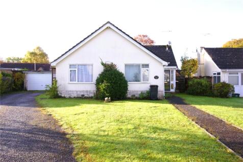 Violet Farm Close, Corfe Mullen, Wimborne, Dorset, BH21