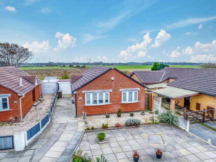 Markham Drive, Kew Meadows, Southport PR8