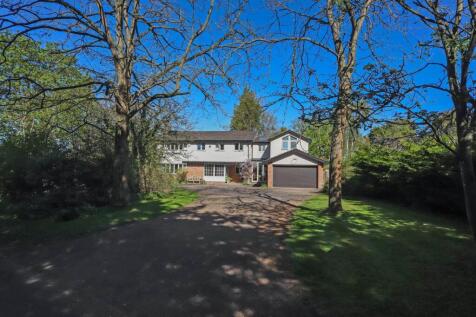 Chestnut End, Halton