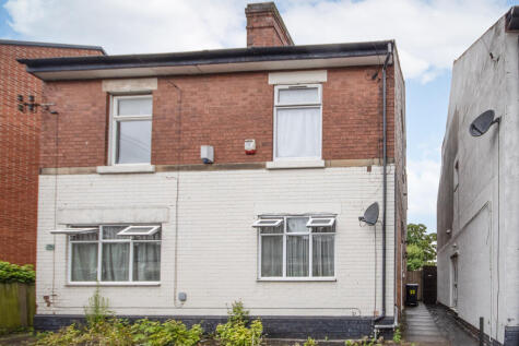 Village Street, Normanton