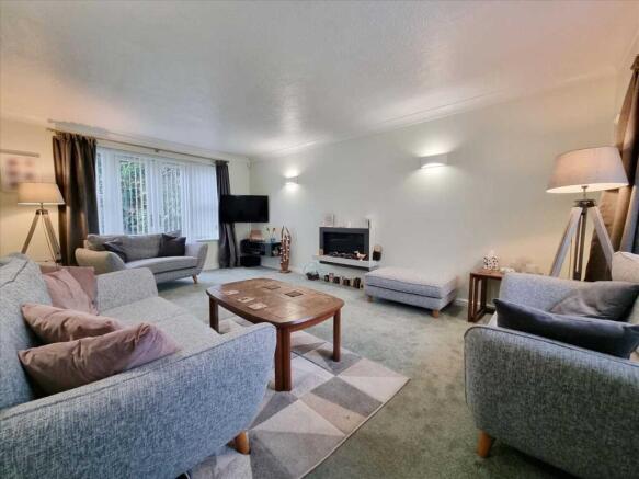 Lounge: