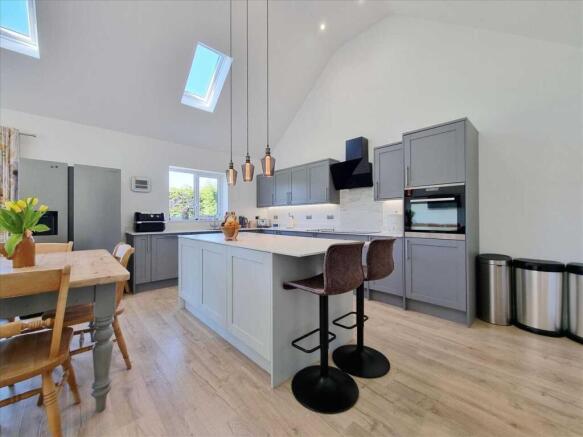 Living Kitchen: