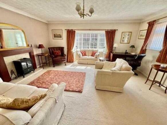 Lounge: