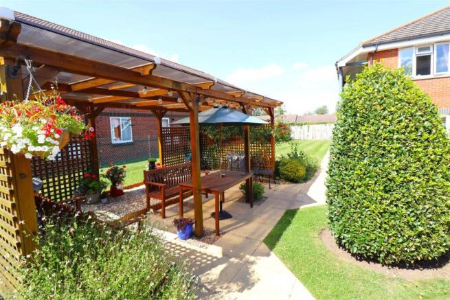 Communal Garden (1).JPG