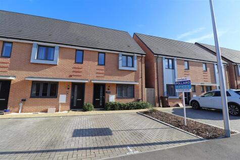 Cherry Orchard Drive, Rainham